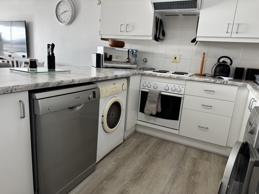 3 Bedroom Property for Sale in Hartenbos Central Western Cape